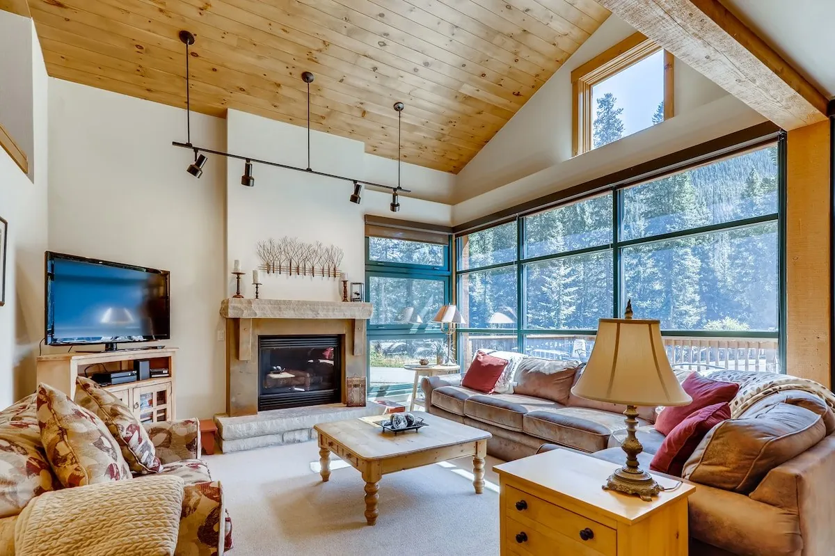 A Lark Mountain stay in Keystone